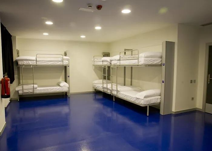 Bbk Good Albergue Bilbau